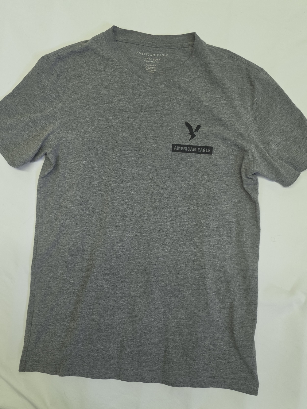 American Eagle Outfitters Gray Short-Sleeve Logo Tee